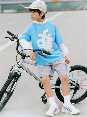 亞瑟士兒童春夏新品