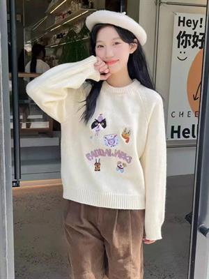 入卡女裝秋冬新品