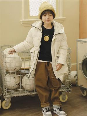 小新和貝塔童裝秋冬新品