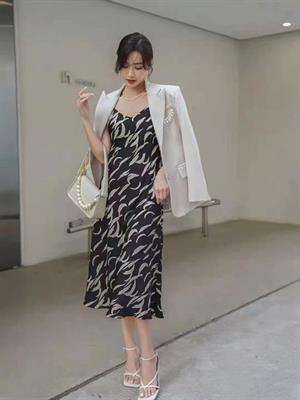 碧上女裝春夏新品