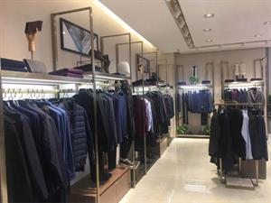 報喜鳥男裝實體店鋪圖