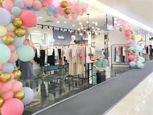 百圖女裝店鋪圖