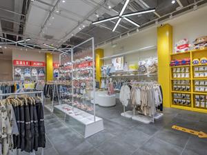 咔啦嘟熊童裝店鋪圖