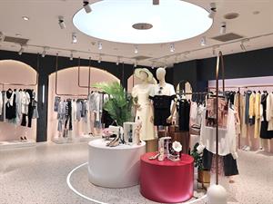 莎斯萊思女裝店鋪圖