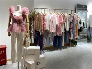 簡詣女裝店鋪圖