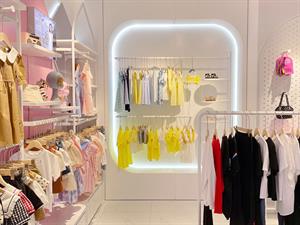 萌童年童裝店鋪圖