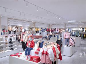 七彩搖籃童裝店鋪圖