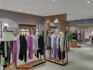 白茶女裝店鋪圖