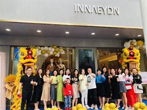 茵嘉女裝店鋪圖