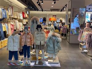 以純童裝店鋪圖