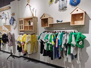 一貝皇城童裝店鋪圖
