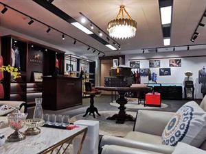 雷尼德男裝店鋪