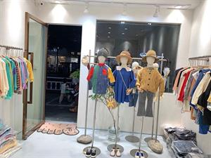 蘆芙童裝店鋪圖