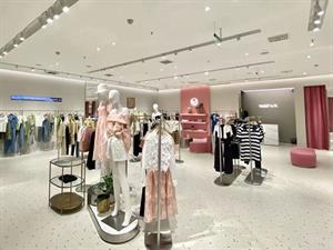 摩凡女裝店鋪圖
