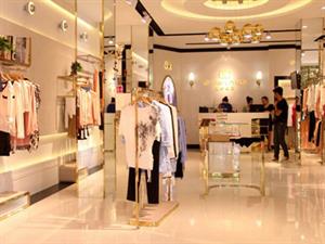西納維思女裝店鋪圖