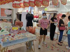冪姿內(nèi)衣店鋪圖