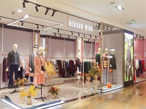 季候風女裝店面圖