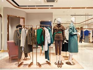 靖選女裝店面圖