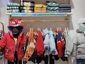 童年永恒童裝店面圖