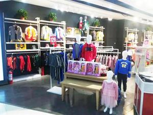 童年永恒童裝店面圖
