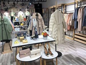 貝珞茵女裝店面