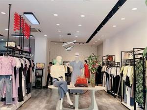 藏九女裝店鋪圖