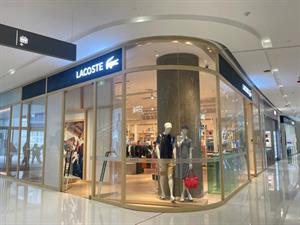 鱷魚恤男裝店面圖