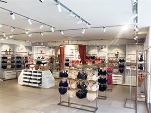 奧麗儂內衣店面圖