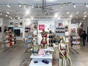 奧麗儂內衣店面圖