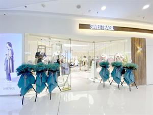 紫淑女裝店面