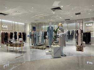 ＬＡＩ睞女裝店面