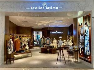 青色內衣店面