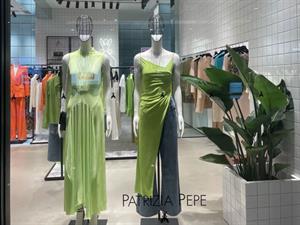 Patrizia Pepe女裝店面