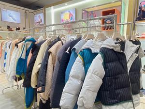 百麗兒童實體店鋪圖