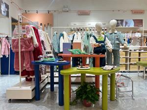 小黑托昵兒童內衣店鋪圖