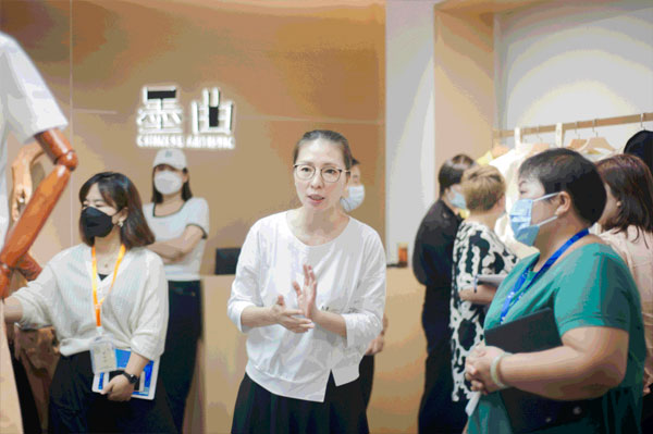 墨曲女裝2023夏季訂貨會圓滿成功