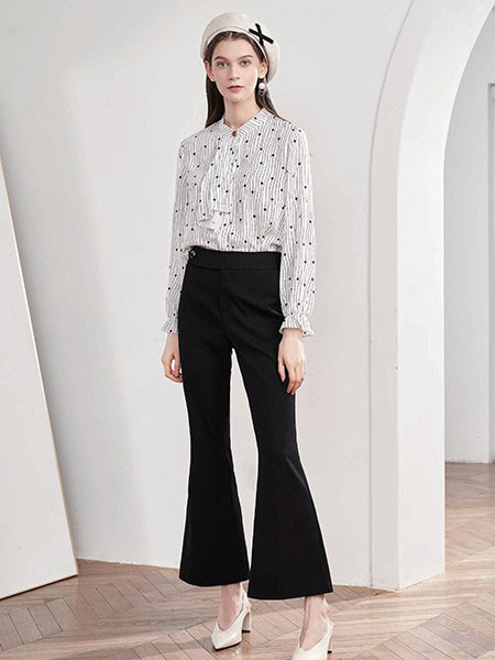 凡恩女裝經典黑色半身裙，怎么搭都好看