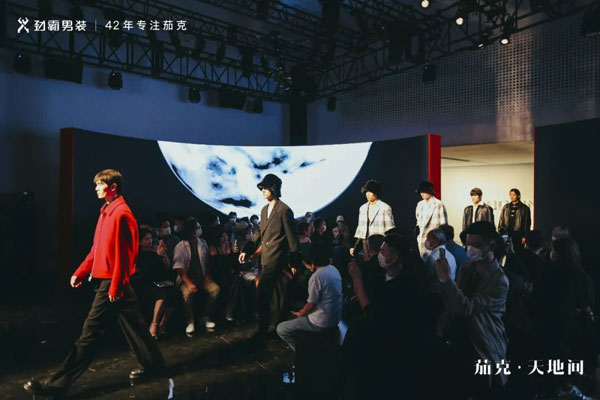 2022年度金頂獎設(shè)計(jì)師洪锽淮