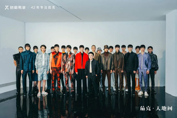 2022年度金頂獎設(shè)計(jì)師洪锽淮