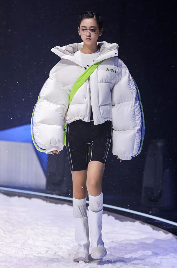 2022雪中飛品牌大秀揭幕