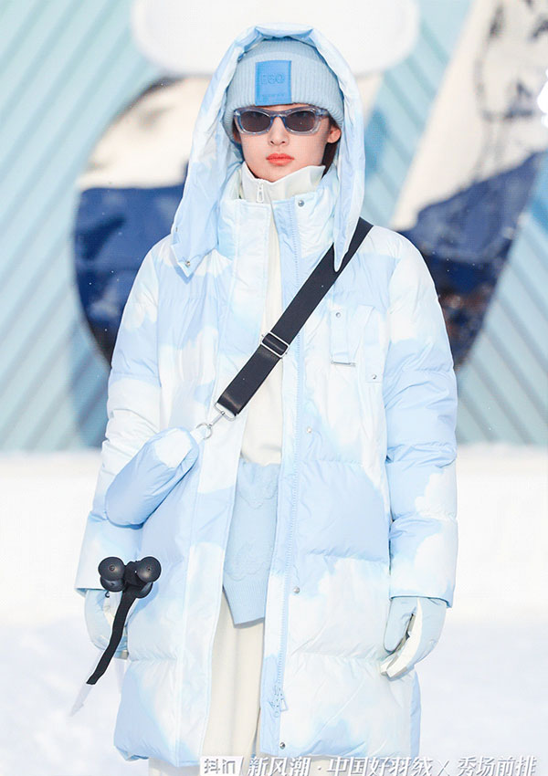 森馬x抖in新風潮，中國好羽絨雪景大秀來襲