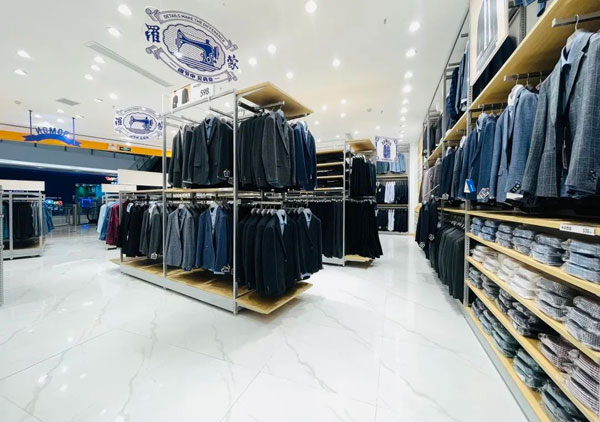 ROMON羅蒙寧波環(huán)球銀泰百貨集合店盛大開業(yè)