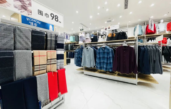 ROMON羅蒙寧波環(huán)球銀泰百貨集合店盛大開業(yè)