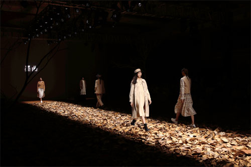 墨曲2023秋冬新品發布會震撼啟幕